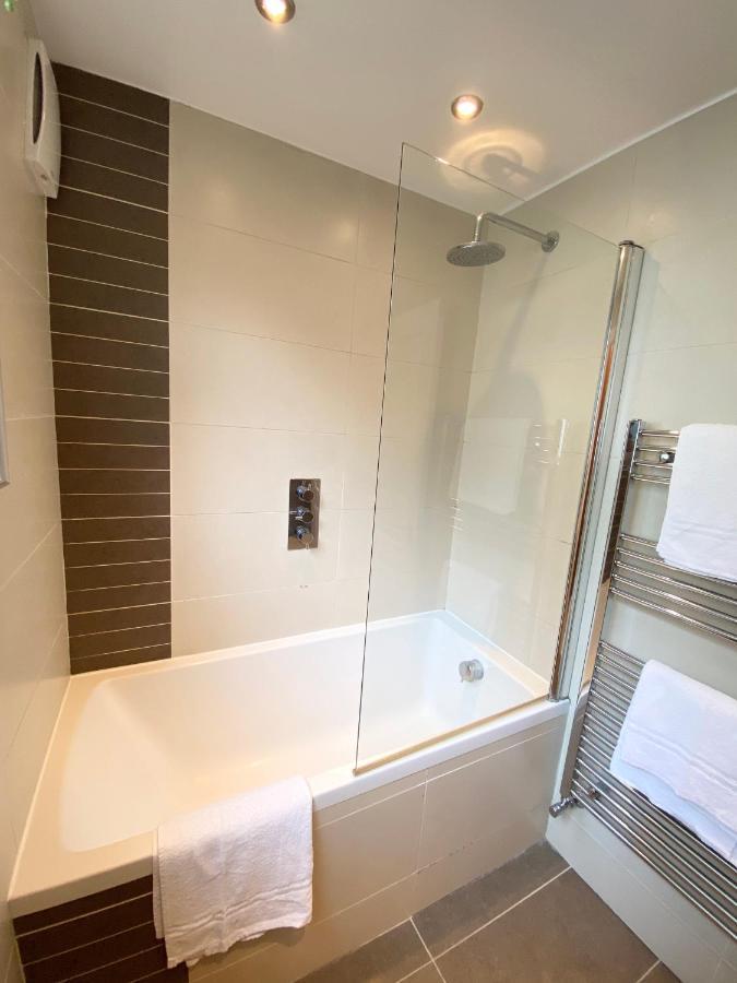 Apartment Next To Victoria Station Londres Extérieur photo