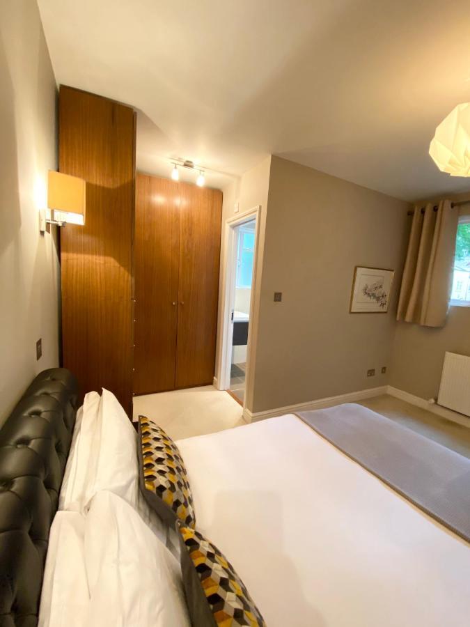 Apartment Next To Victoria Station Londres Extérieur photo