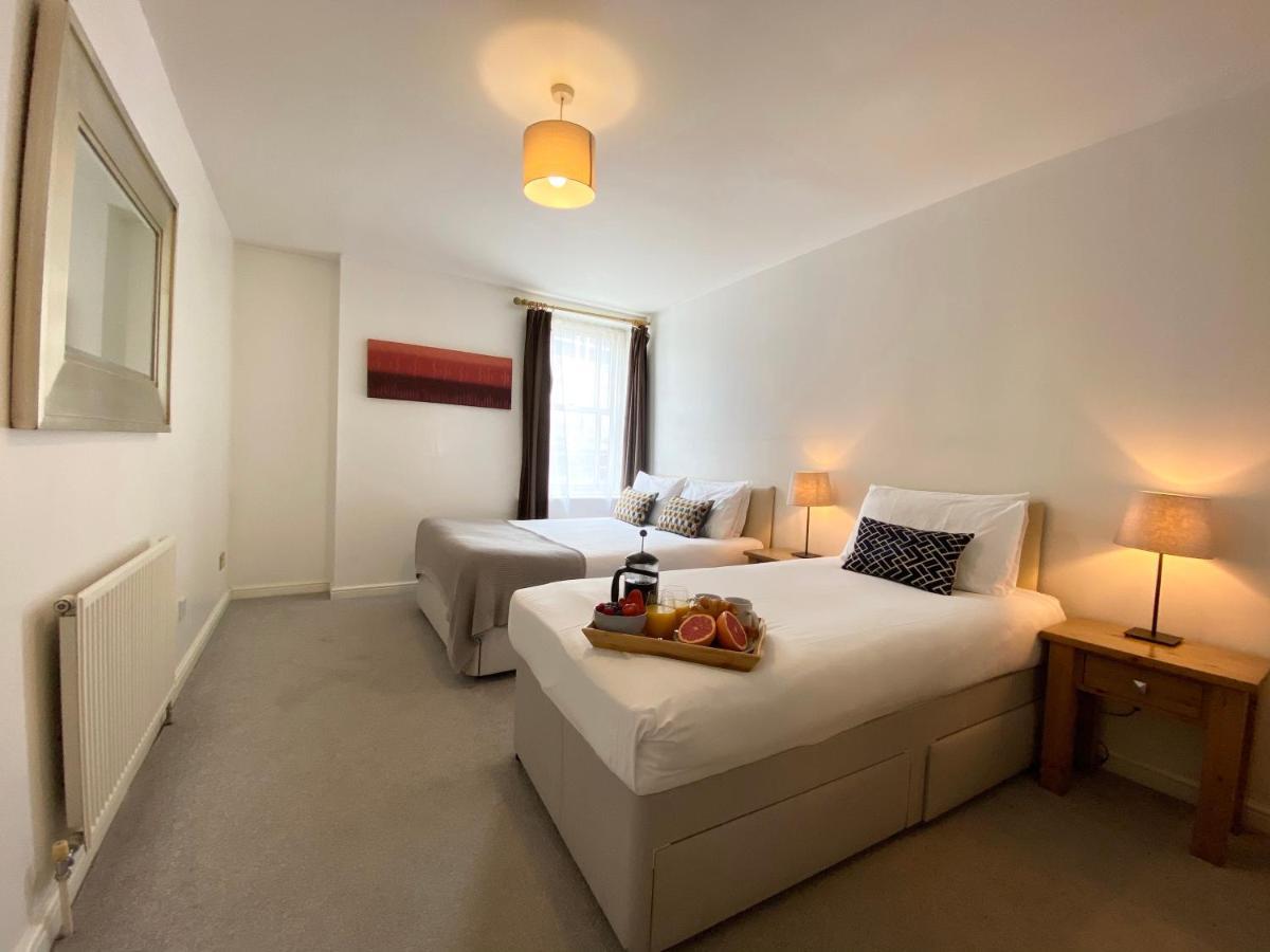 Apartment Next To Victoria Station Londres Extérieur photo