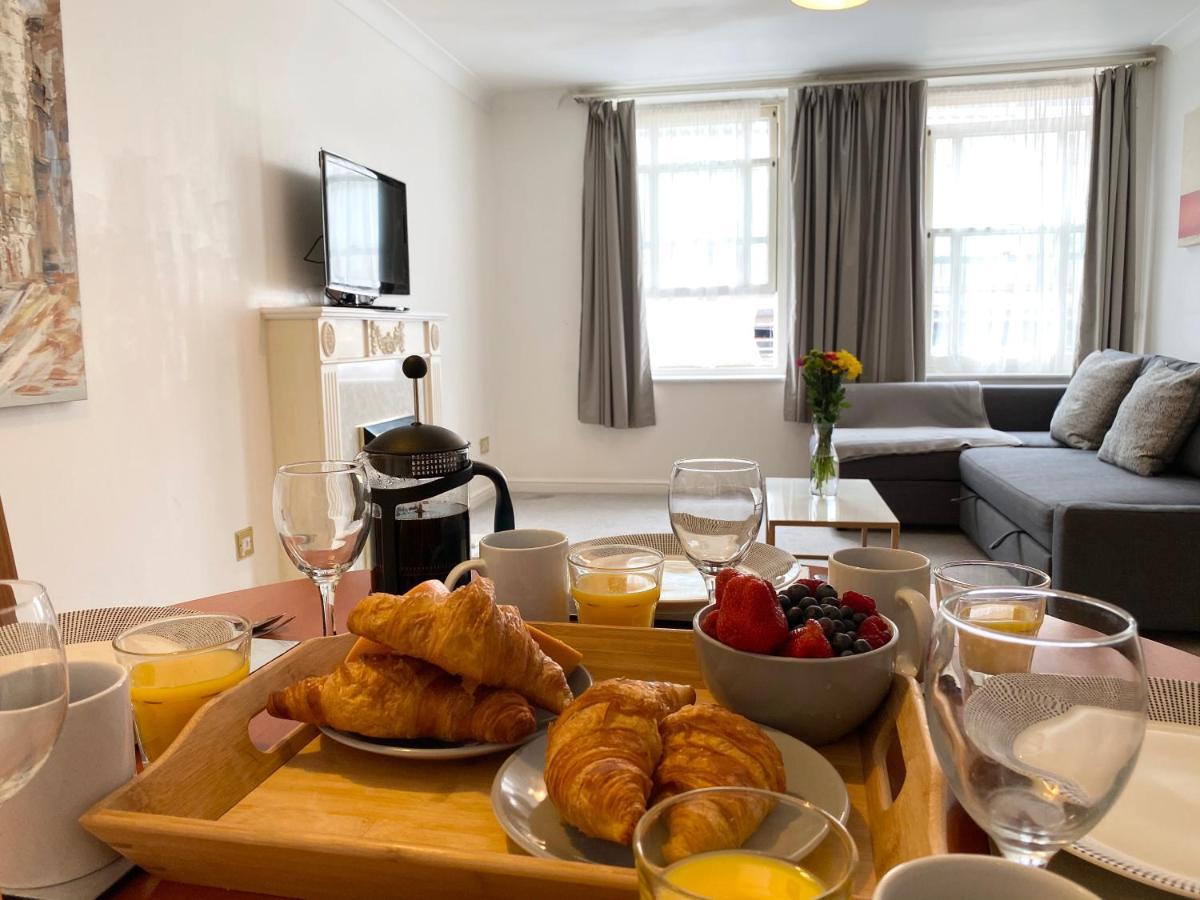 Apartment Next To Victoria Station Londres Extérieur photo