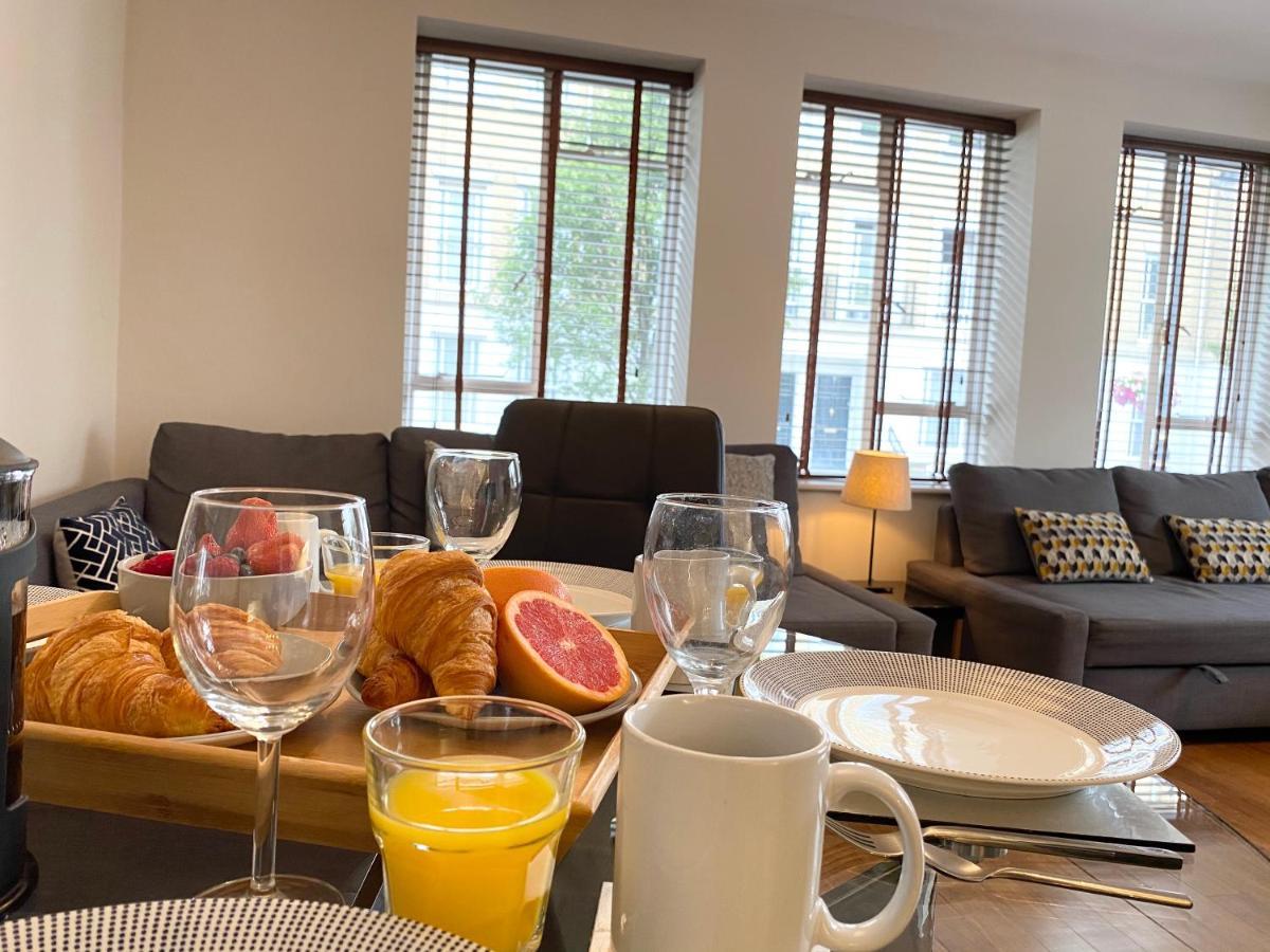 Apartment Next To Victoria Station Londres Extérieur photo