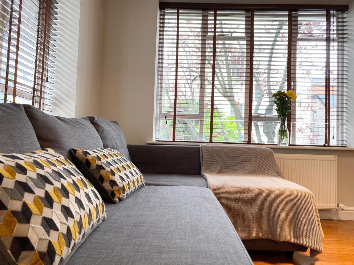 Apartment Next To Victoria Station Londres Extérieur photo
