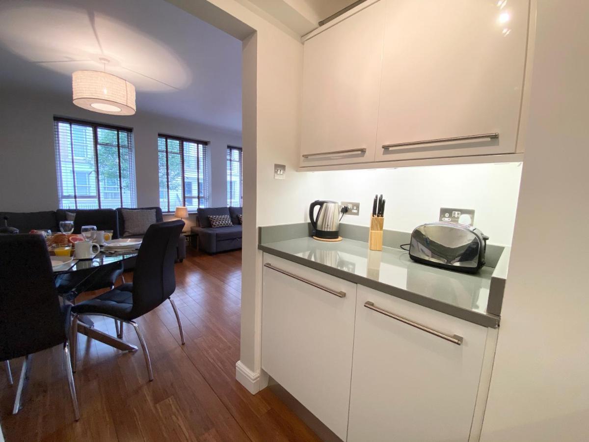 Apartment Next To Victoria Station Londres Extérieur photo