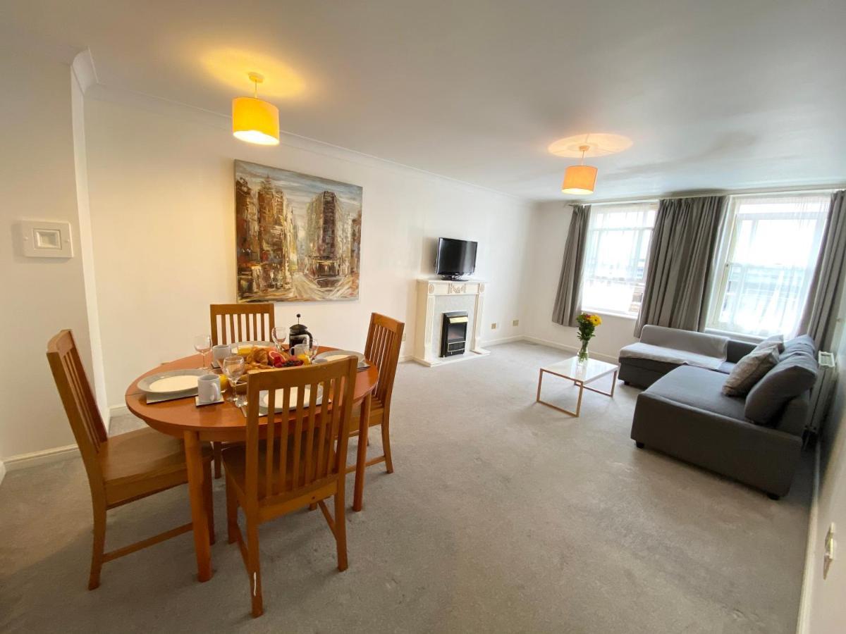 Apartment Next To Victoria Station Londres Extérieur photo