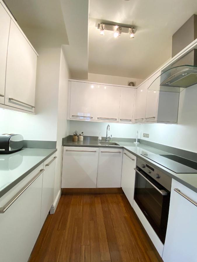 Apartment Next To Victoria Station Londres Extérieur photo