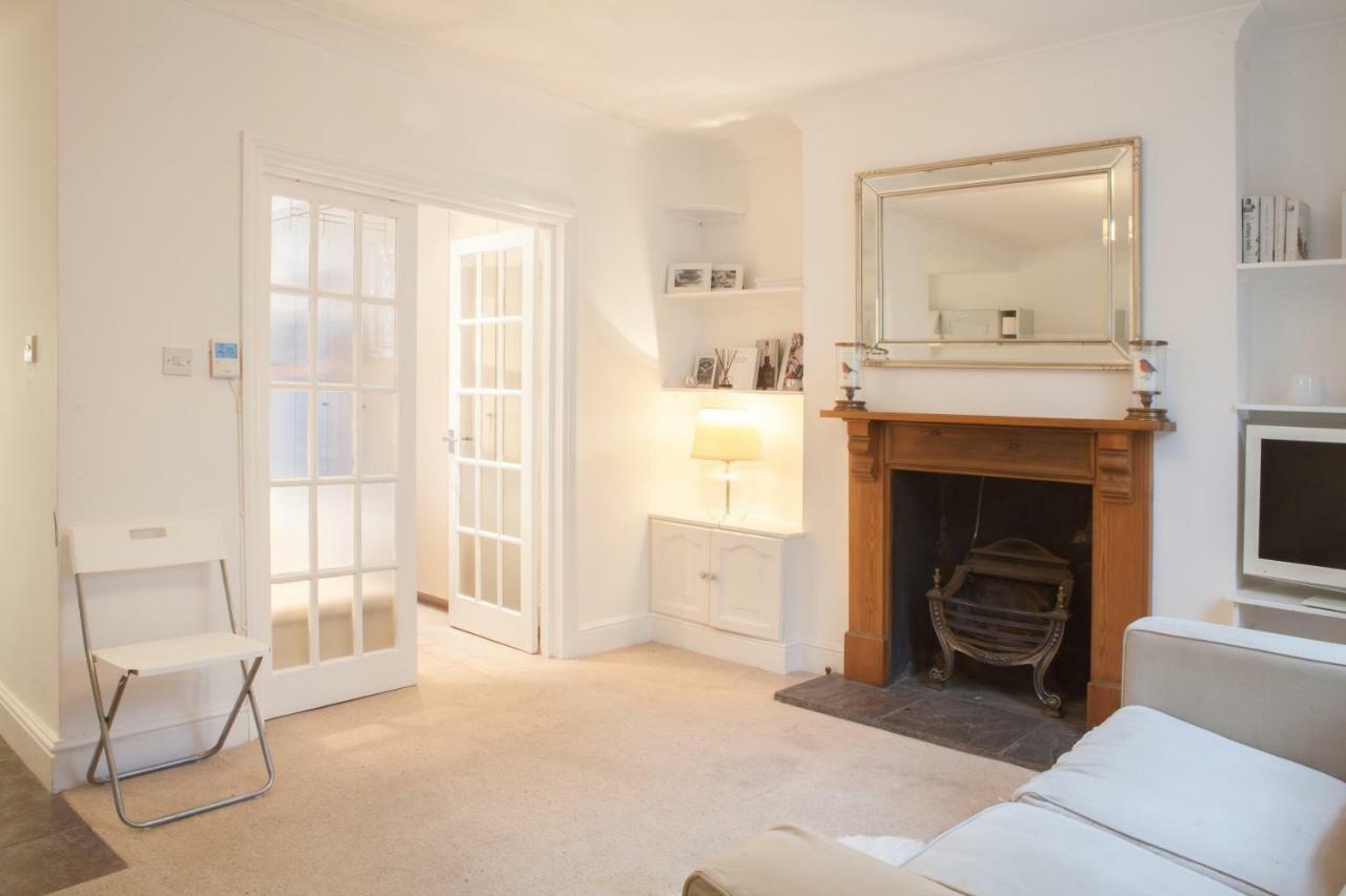 Apartment Next To Victoria Station Londres Extérieur photo