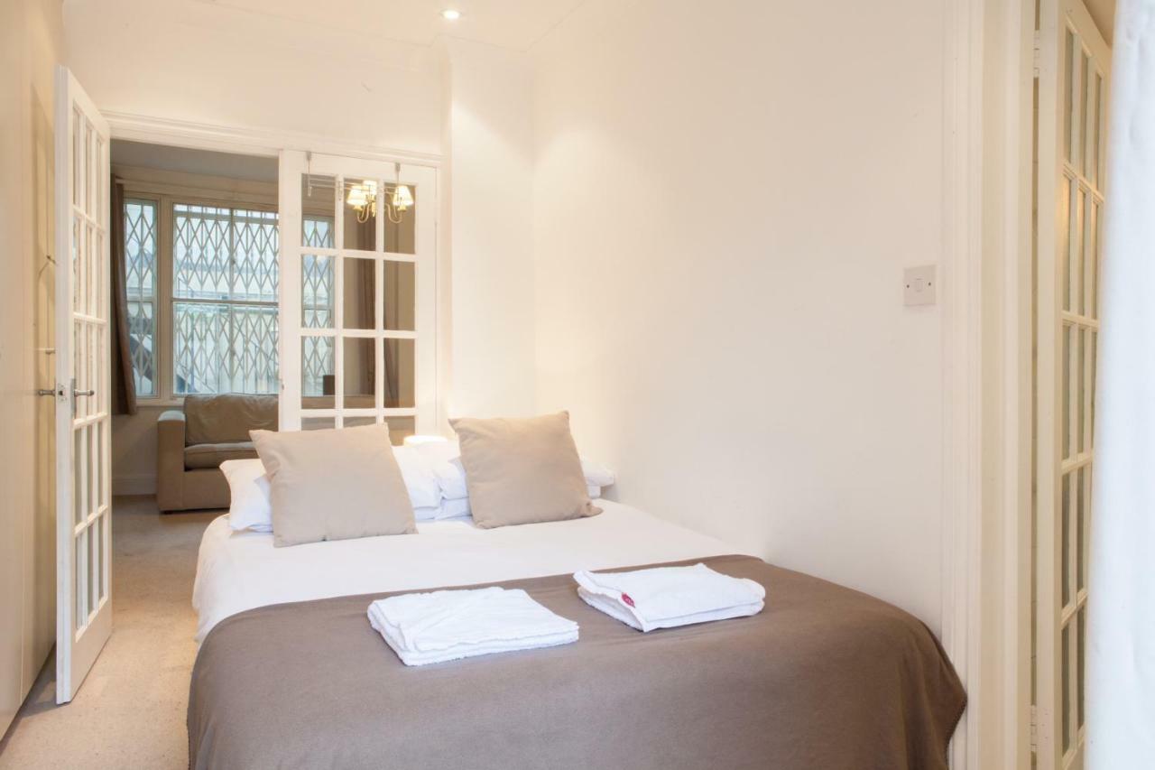 Apartment Next To Victoria Station Londres Extérieur photo